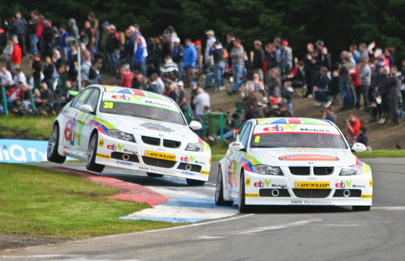 BTCC_races_Knockhill_August_26th_2012 (30).jpg